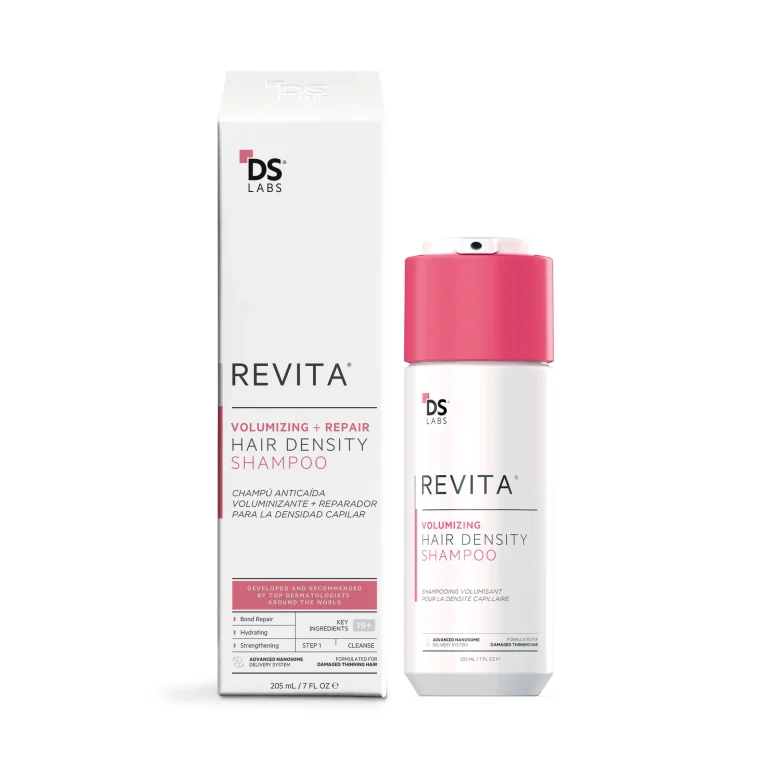 Revita Volumizing® DS Laboratories, champú sin sulfatos que potencia volumen, densidad y vitalidad capilar, dejando el cabello más suave y abundante. 