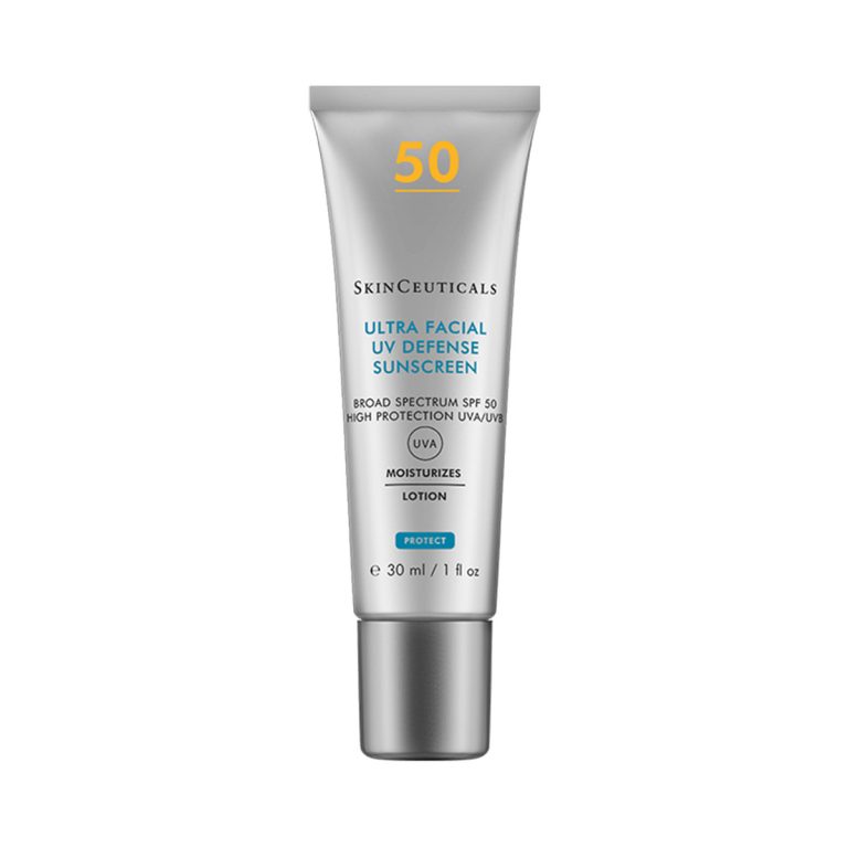 Protector solar facial SPF 50 de amplio espectro que hidrata durante 24 horas y ayuda a prevenir manchas y signos de fotoenvejecimiento por radiación UV.